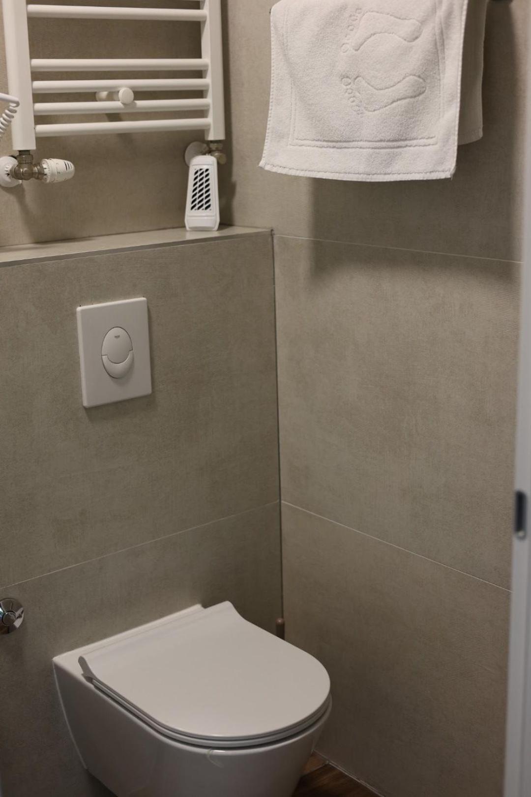 Rooms Matic 2 Velika Mlaka Exteriör bild