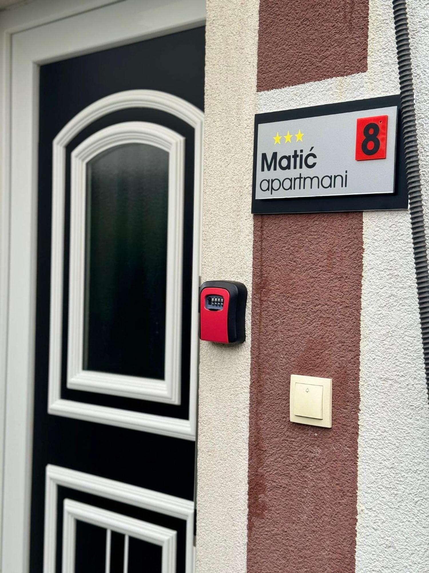 Rooms Matic 2 Velika Mlaka Exteriör bild